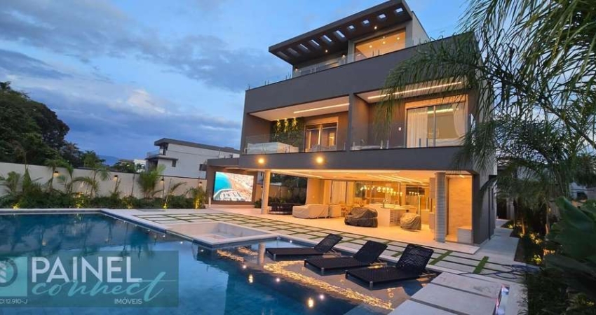 Luxuosa Casa à Venda em Riviera de São Lourenço - Bertioga