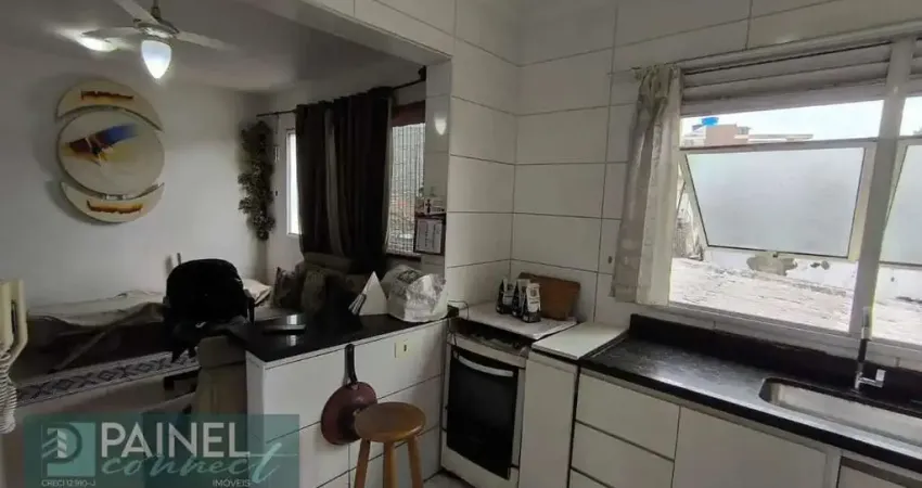 Casa à Venda em Estuário - Santos: 2 Suítes, 105m² por R$485k