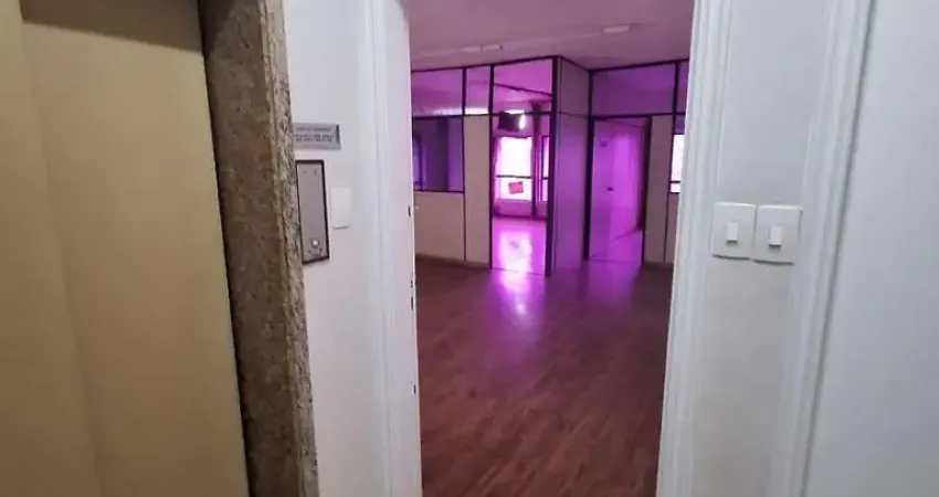 Sala comercial à venda na Avenida Ana Costa, 48, Vila Mathias, Santos