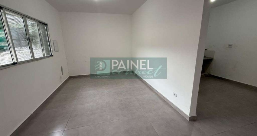 Casa para Locação em Vila Belmiro - 2 Dormitórios por R$2800