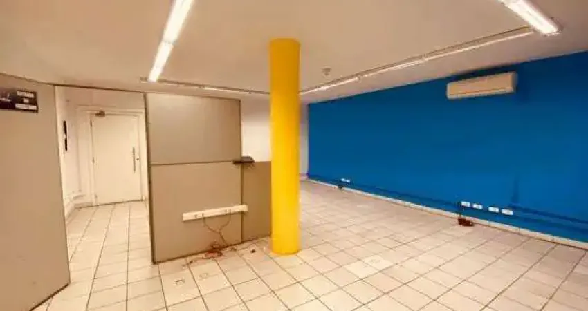 Conjunto/Sala para Locação no Centro - 81m² por R$3385
