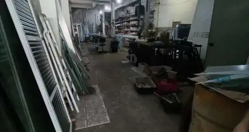 Ponto comercial à venda na Rua Frei Gaspar, 2278, Parque São Vicente, São Vicente