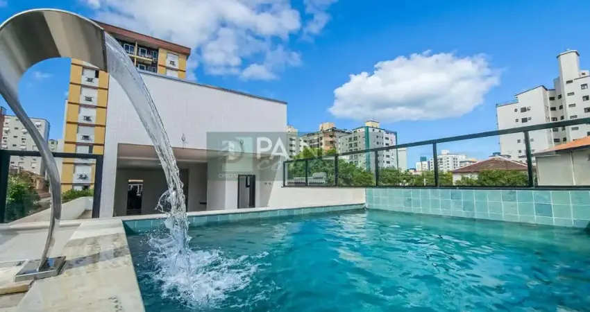 Casa à Venda em Embaré - Santos: 3 Suítes, 206m² por R$1,95M