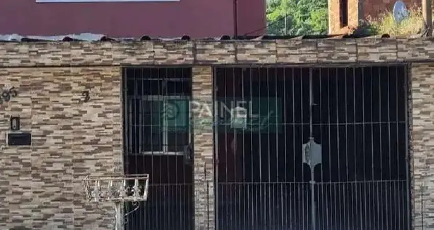 Casa à venda em Vila São Jorge, Santos: 140m², 4 dormitórios, 2 banheiros, por R$235.000. Confira!