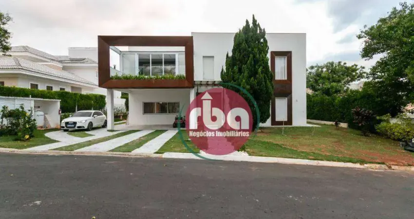 Imóvel no Condomínio Village Castelo em Itu com 660 m², vista para por do sol e Pico de Araçoiaba