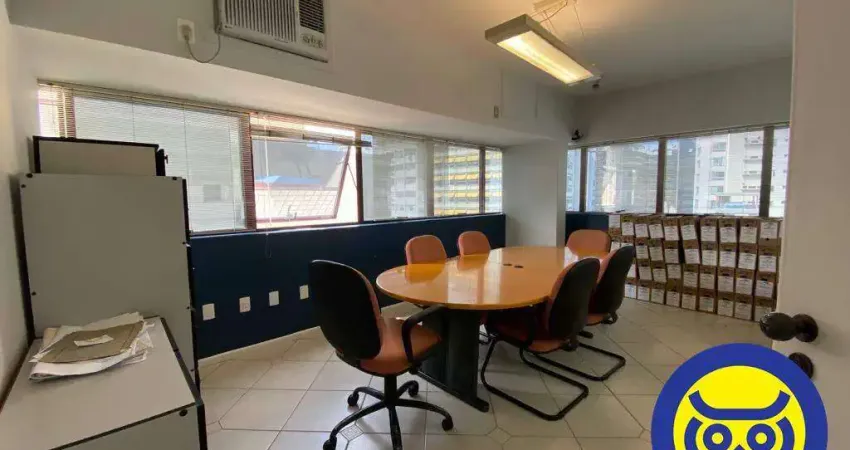 Sala comercial para alugar na Rua Dom Jaime Câmara, Centro, Florianópolis