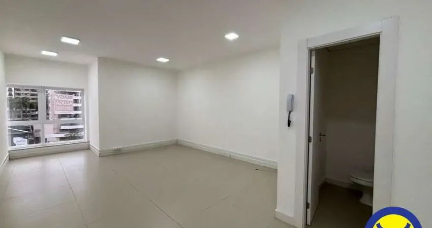 Sala comercial para alugar na Rua General Liberato Bittencourt, Canto, Florianópolis