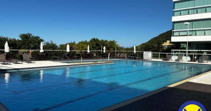 Apartamento com 2 dormitórios no Santinho