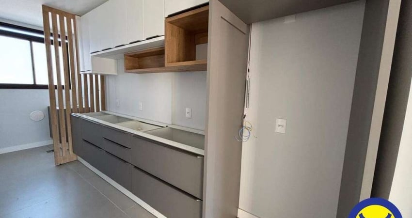 Apartamento com 2 quartos para alugar na Avenida Hercílio Luz, Centro, Florianópolis