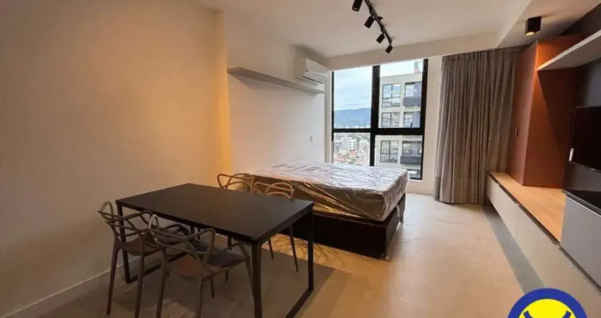 Studio Mobiliado ao Lado da UFSC, Pronto para Morar
