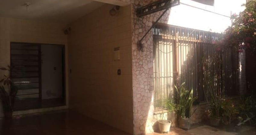 Casa com 4 quartos à venda em Braz Cubas, Mogi das Cruzes 