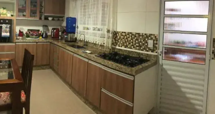 Casa com 2 quartos à venda na Vila Cecília, Mogi das Cruzes 