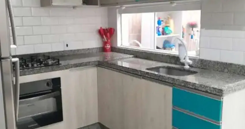 Casa com 2 quartos à venda na Vila Colorado, Suzano 