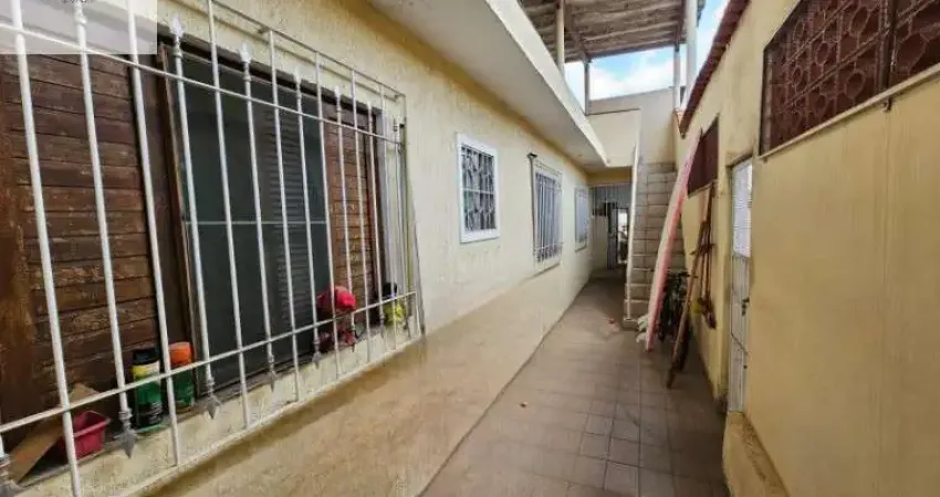 Casa com 3 quartos à venda no Parque Maria Helena, Suzano 