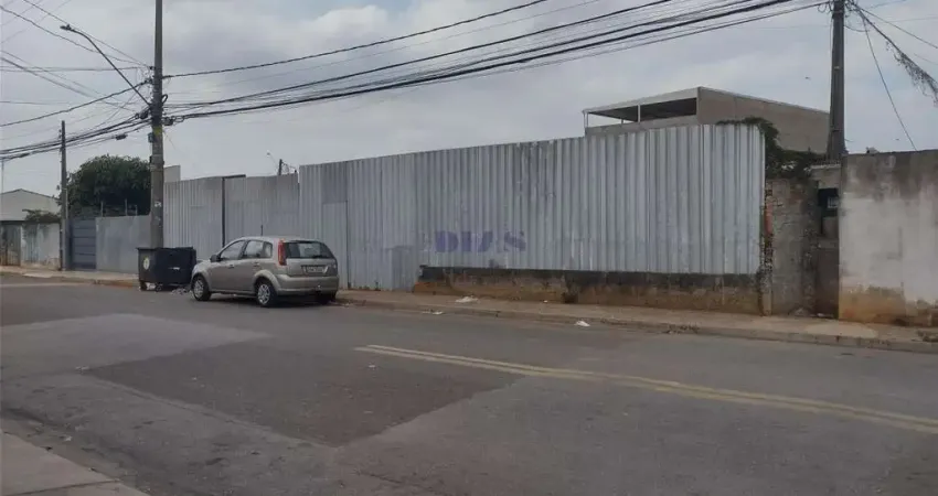 Terreno à venda na Rua Miguel Stefan, 70, Vila Helena, Sorocaba