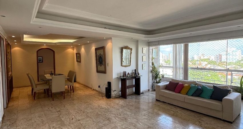 Itaigara - Edf Primum - 176,56m ² - 4/4 - 2 suítes - Despensa - Dependência completa - 2 vagas
