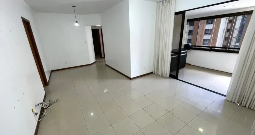 Ótimo 03 quartos + dependência no pituba ville | 100 m² - dependência - varanda com reiki - 2 vagas