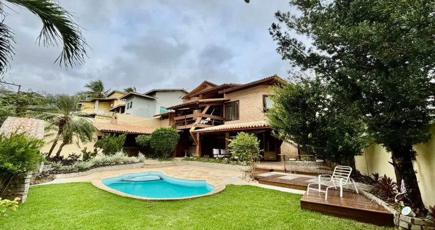 Piatã | lindíssima casa à venda em condomínio | 450 m² | 4 suítes | closet | varandão gourmet | piscina