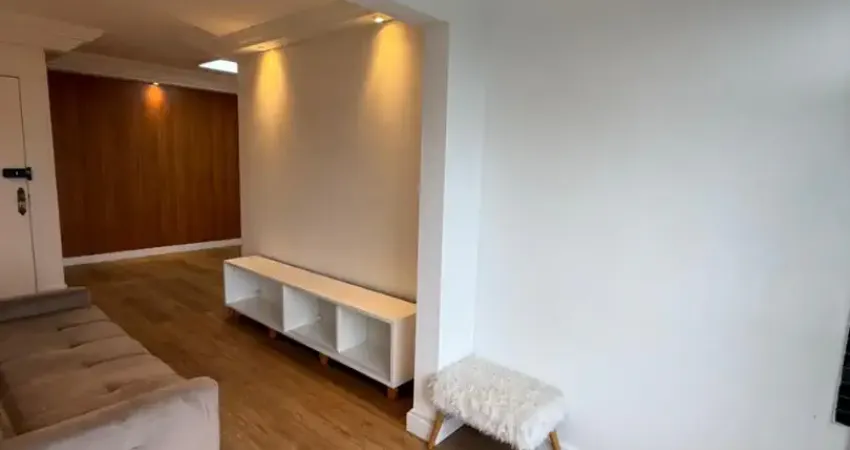 Cidade jardim - 76 m² - 2/4 - 1 suíte - gabinete - andar alto - varanda integrada - 1 vaga