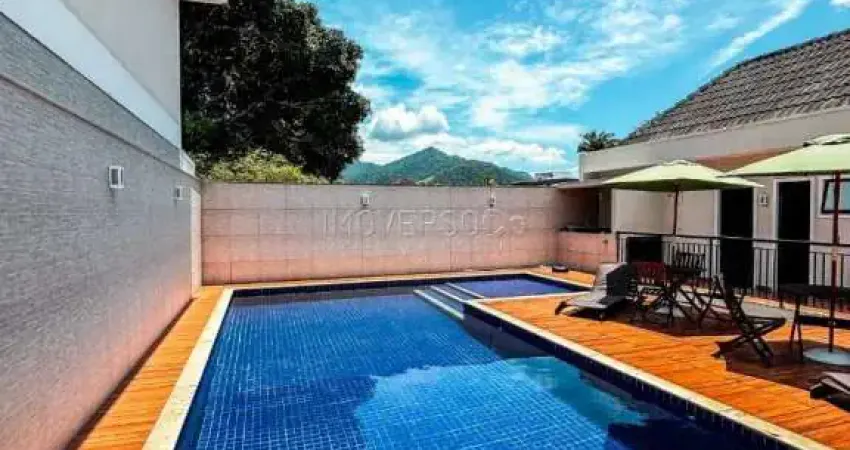 Casa em condomínio fechado com 3 quartos à venda na Rua Manhuaçu, Vargem Grande, Rio de Janeiro