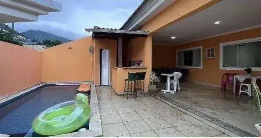 Casa em condomínio fechado com 3 quartos à venda na Rua Lagoa Bonita, Vargem Grande, Rio de Janeiro