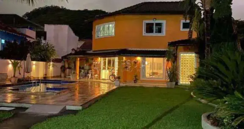 Casa em condomínio fechado com 4 quartos à venda na Rua Nelson Chaves, Taquara, Rio de Janeiro