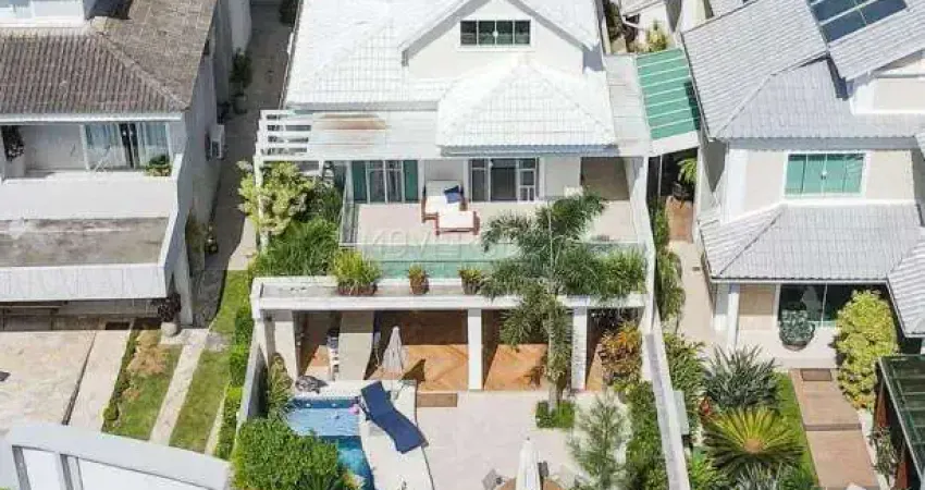 Casa em condomínio fechado com 4 quartos à venda na Estrada Vereador Alceu de Carvalho, Recreio dos Bandeirantes, Rio de Janeiro