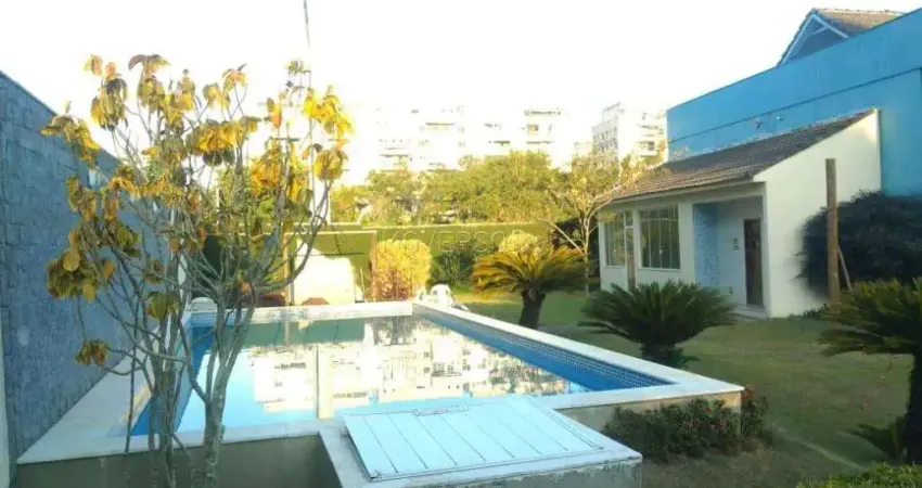 Recreio dos bandeirantes | casa de condomínio 2 quartos, sendo 1 suite