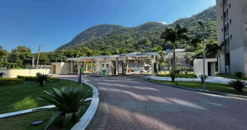 Apartamento com 2 quartos para alugar na Estrada dos Bandeirantes, Camorim, Rio de Janeiro