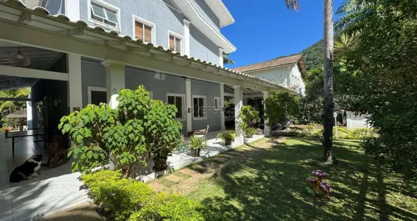 Casa em condomínio fechado com 6 quartos para alugar na Estrada dos Bandeirantes, Vargem Grande, Rio de Janeiro