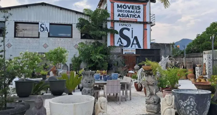 Casa comercial à venda na Avenida das Américas, Recreio dos Bandeirantes, Rio de Janeiro