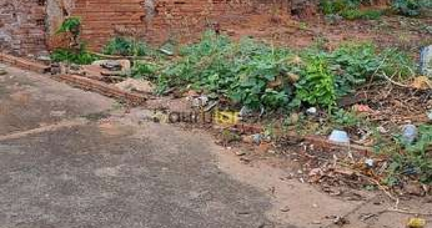 Terreno à venda na Rua Arnaldo Rodrigues de Menezes, Parque Jaraguá, Bauru