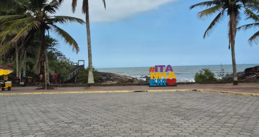 CONDOMINIO FRENTE PRAIA COM 2DORMITÓRIOS SENDO 1 SUÍTE ,LAVABO,GARAGEM