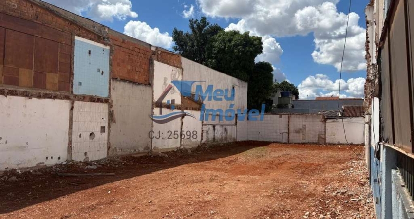 QND 28 Taguatinga Norte LOTE 408m² Aceita Financiamento Lote Vazio Comercial