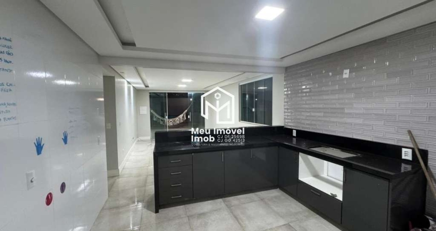 Conj 2 Colônia Agrícola Casa 4 Quartos 2 Suítes 250m² Piscina Churrasqueira