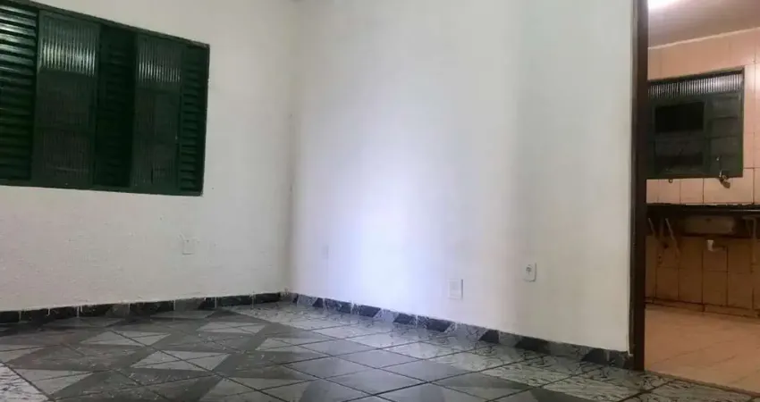 QR 514  Samambaia Sobrado Casa 6 Quartos 2 Suítes 3 Vagas Permuta 380m²
