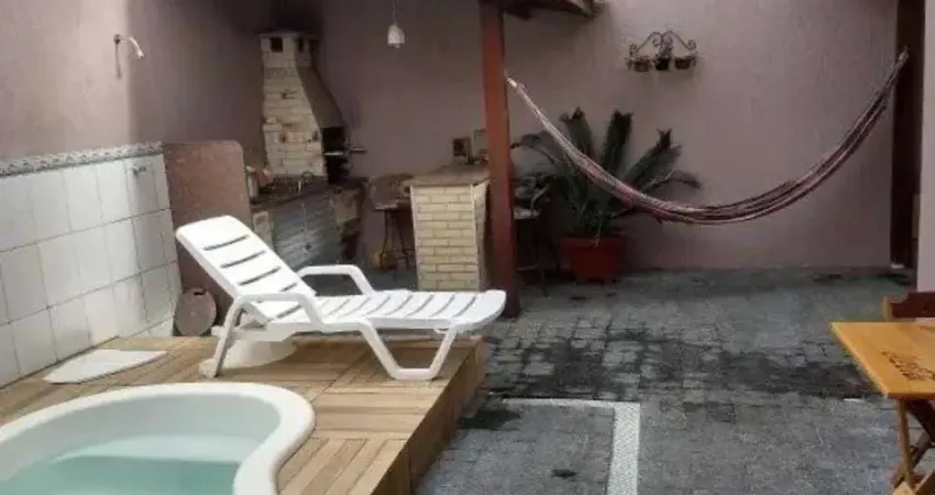 Sobrado com 3 dormitórios, piscina e hidromassagem à venda, 182 m² por R$ 1.450 - Fazenda - Itajaí/SC
