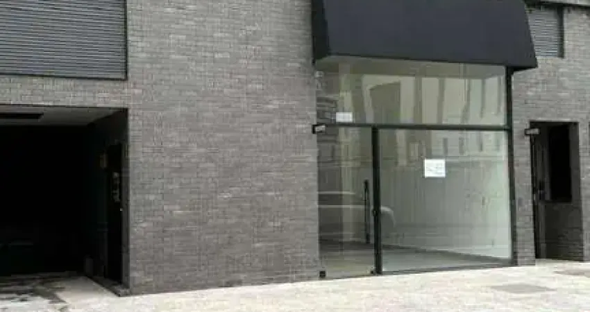 Sala térrea para locação anual - Pioneiros -R$ 8.500/mês