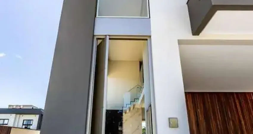 Casa em condomínio fechado com 4 quartos à venda no Centro, Camboriú 