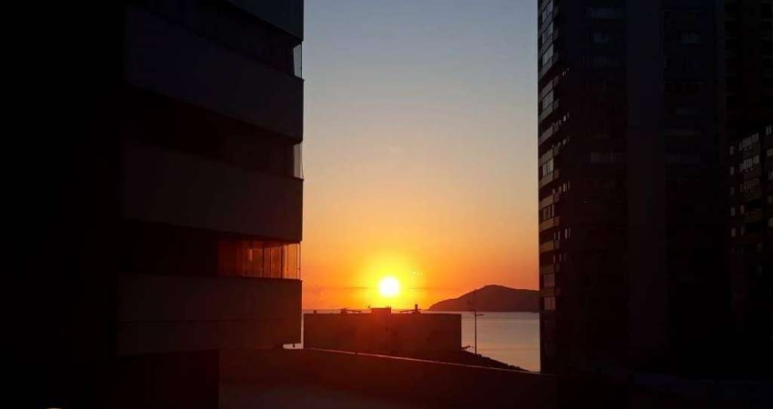 Apartamento com 2 dormitórios à venda, 100 m² por R$ 1.500.000,00 - Centro - Balneário Camboriú/SC