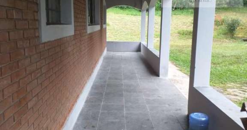 Chácara para Venda em Campo Limpo Paulista, Chácara Nova Essen, 3 dormitórios, 1 suíte, 5 banheiros, 3 vagas