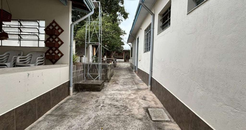 Casa 3 dormitórios para Venda em Jundiaí, Vila Isabel Eber, 4 dormitórios, 2 banheiros, 2 vagas