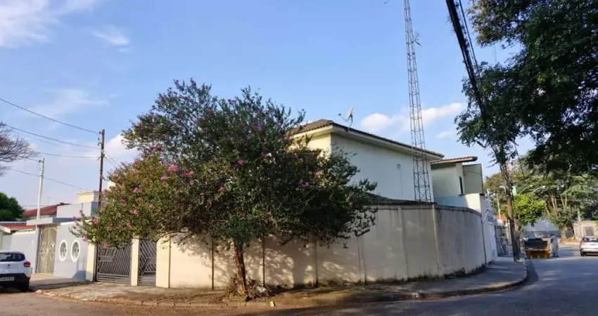 Casa 4 dormitórios ou + para Venda em Jundiaí, JARDIM CICA, 5 dormitórios, 3 banheiros, 2 vagas