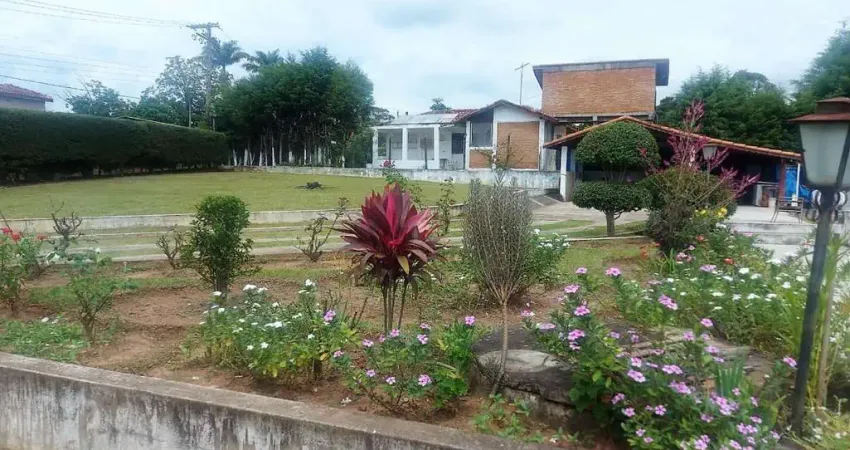 Chácara à venda no bairro estância figueira branca em campo limpo paulista/sp