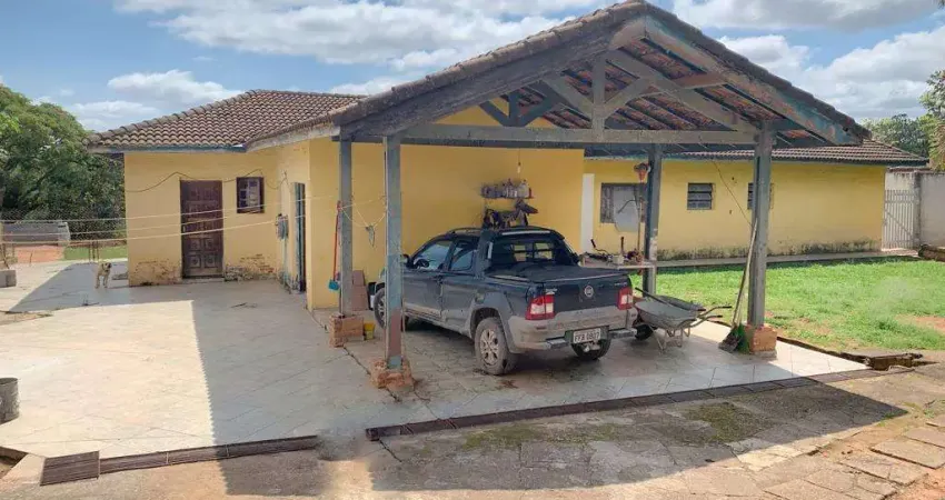 Chácara para Venda em Campo Limpo Paulista, Estância Figueira Branca, 4 dormitórios, 1 suíte, 3 banheiros, 10 vagas