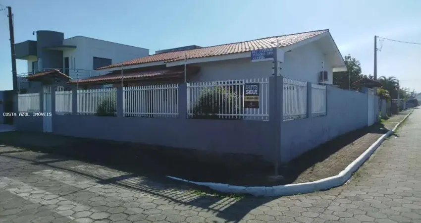 Casa para venda em navegantes, meia praia, 2 dormitórios, 2 suítes, 3 banheiros, 2 vagas