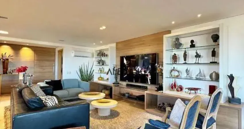 Na Beira Mar Apartamento com 3 dormitórios à venda, 200 m² por R$ 2.900.000 - Meireles - Fortaleza/CE