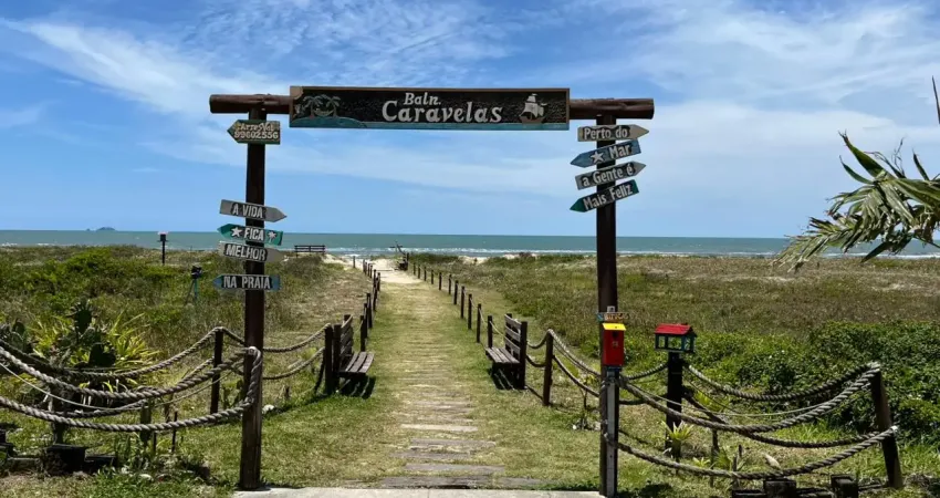 Apartamento Pe na Areia para Alugar Mensal em Caravelas Matinhos