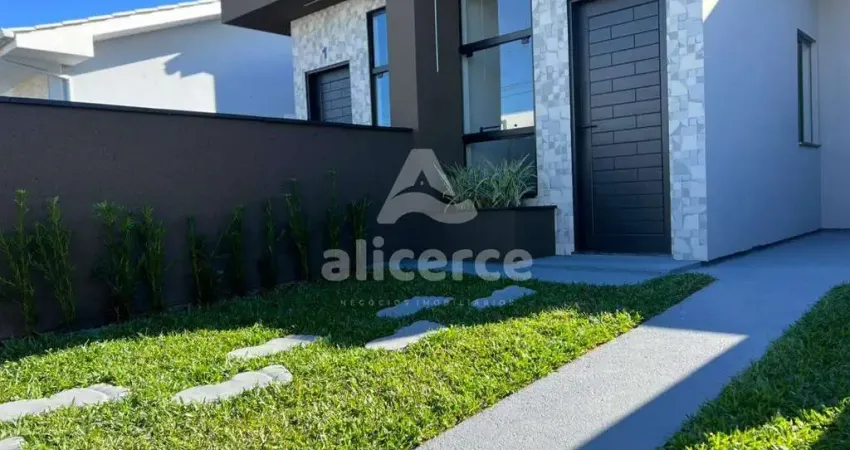 Oportunidade imperdível em palhoça! casa geminada com design moderno e excelente custo-benefício