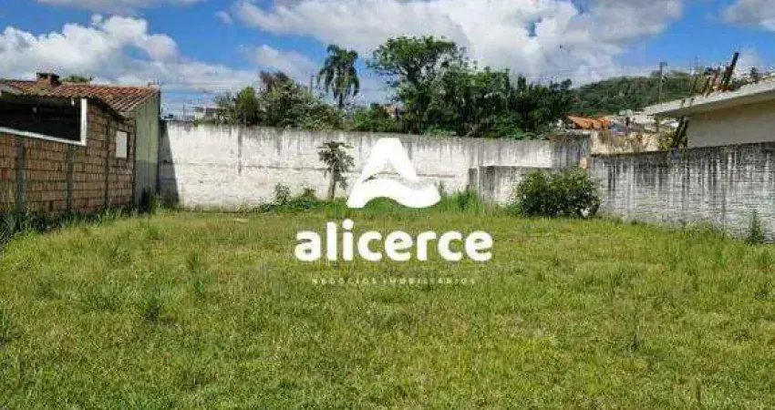 Terreno à venda na Avenida Cláudio Antônio de Souza, 33, Roçado, São José